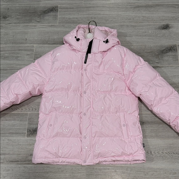 Aritzia Jackets & Blazers - Aritzia Super puff light  Pink - not worn before size L